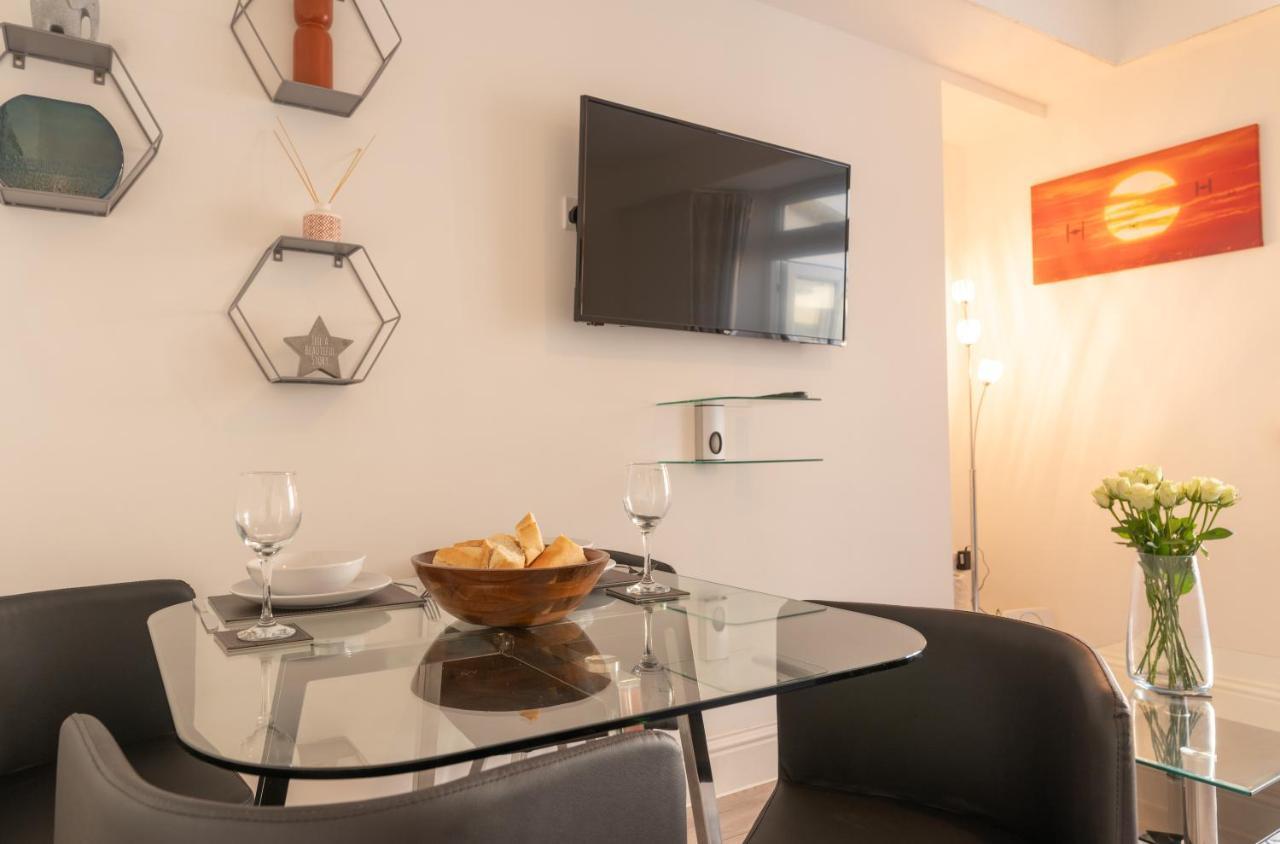 Апартаменти Highfield House - 1 Bed-Sleeps 2-Tjs20Hh Ілфракомб Екстер'єр фото